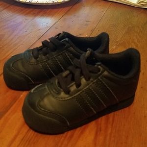 Toddler size 6 all black Adidas shoes